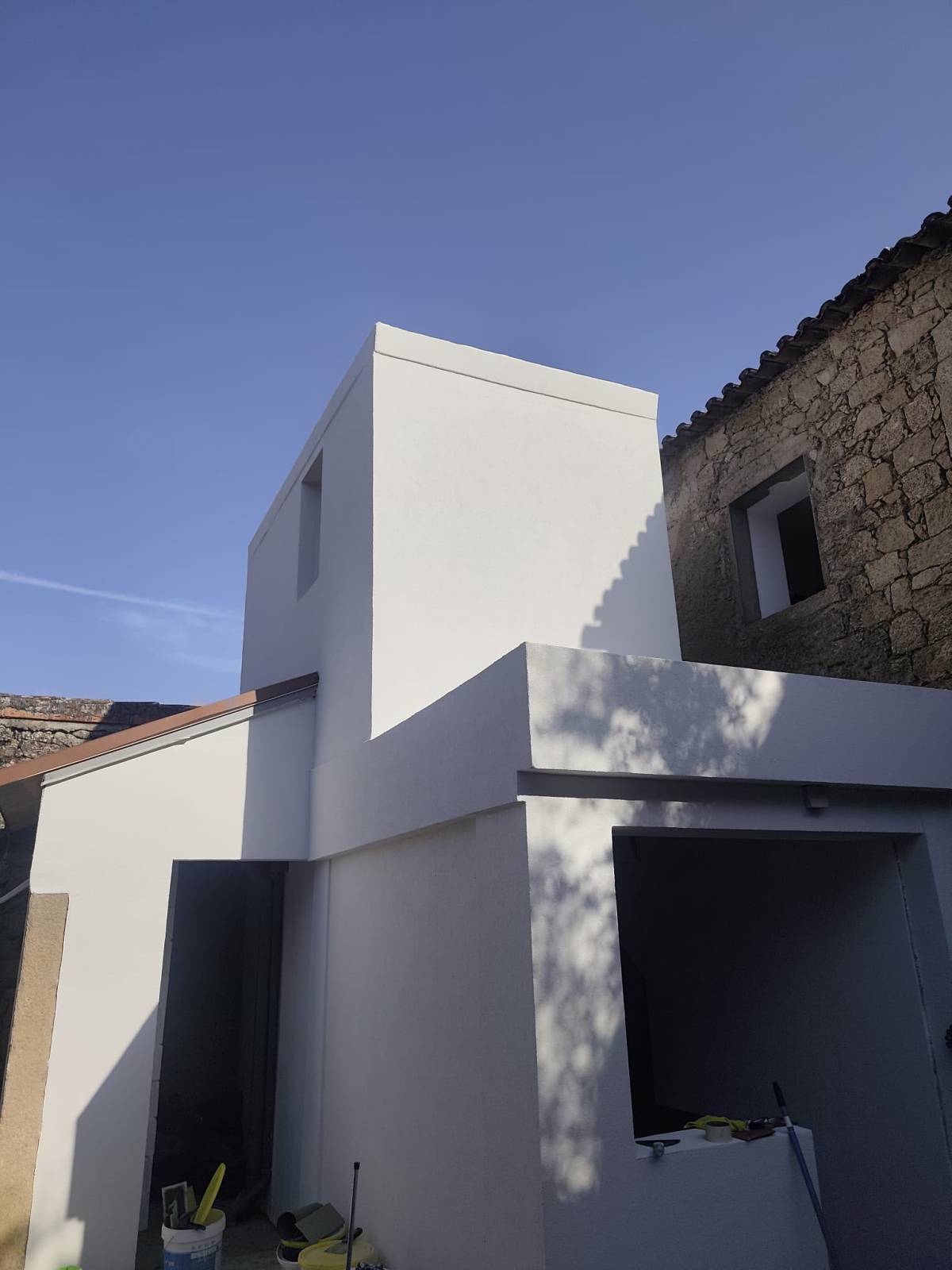 RJ360 Construção e Recuperação LDA - Castelo Branco - Abdichten der Außenwand
