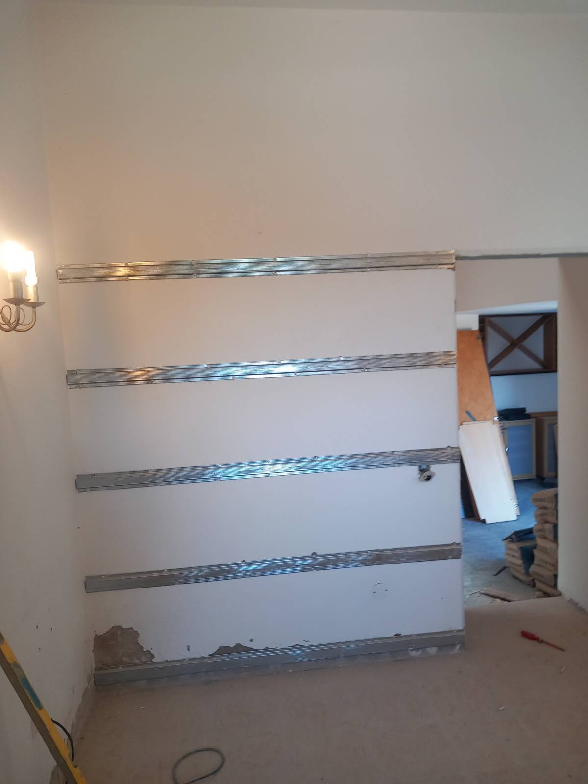 Amine work - Odivelas - Instalação de Bancada de Cozinha