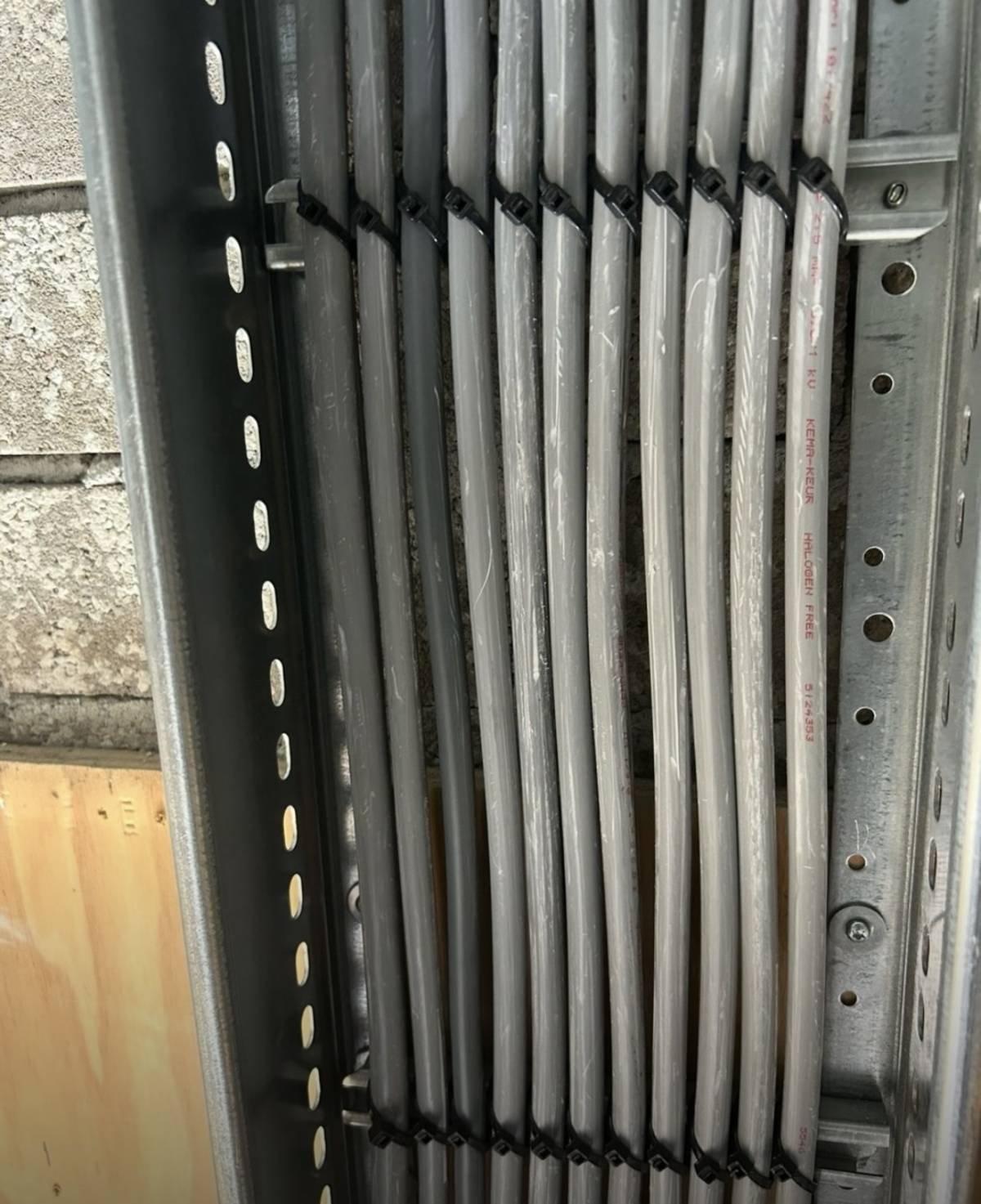 Amaro Elektro - Nazaré - Installation de ventilateur