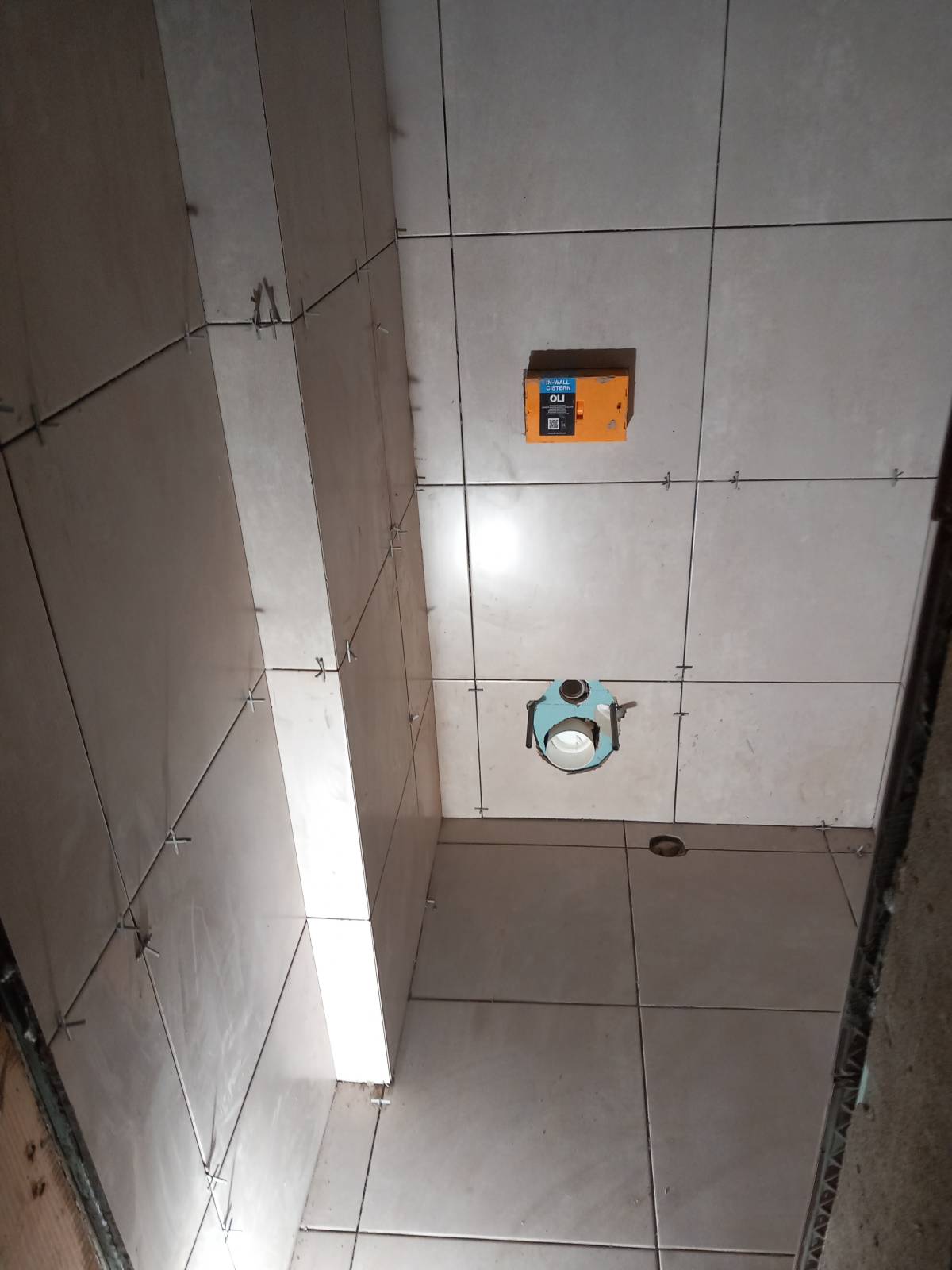 Amine work - Odivelas - Instalação de Jacuzzi e Spa