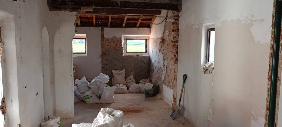 Amine work - Odivelas - Empreiteiros / Pedreiros