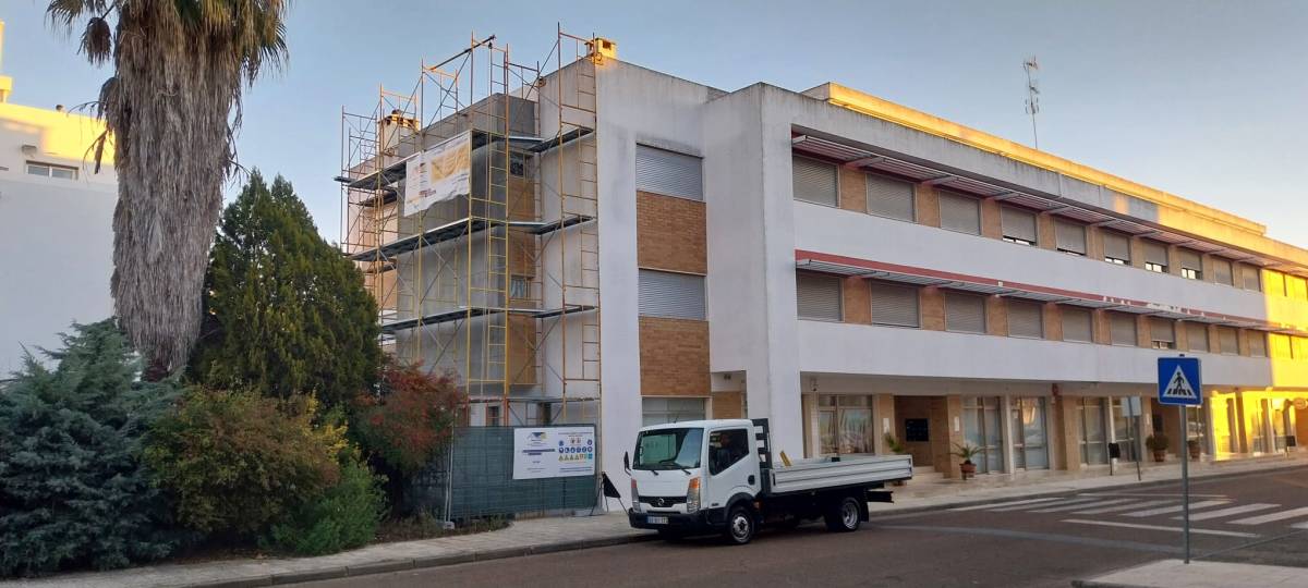 Miguel Alexandre & André Alexandre Branca - Construções, lda - Elvas - Sellados