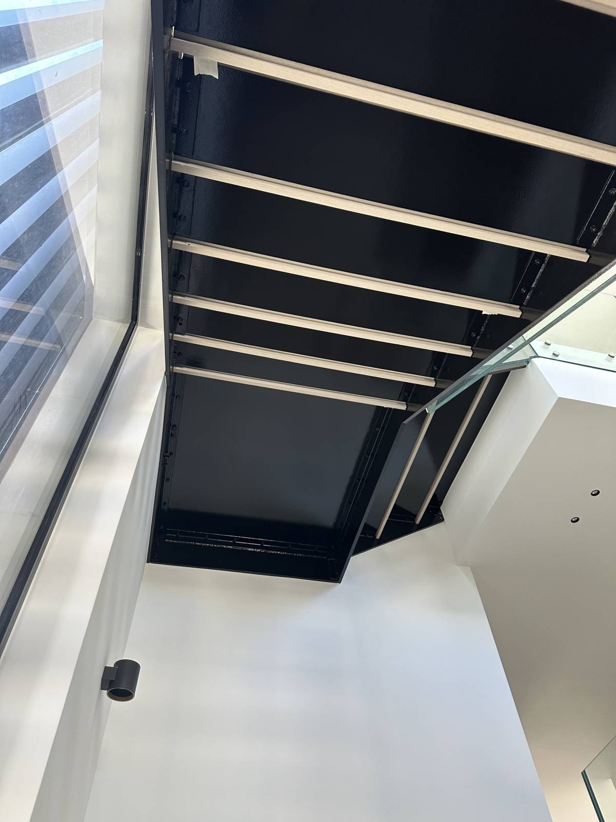LuxProPaint - Olhão - Stone or Tile Flooring Installation
