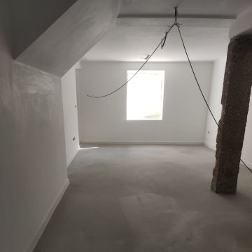RJ360 Construção e Recuperação LDA - Castelo Branco - Kinderbett montieren