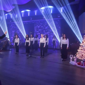 Palco Singular Audiovisuais - Odivelas - Alquiler de Karaokes