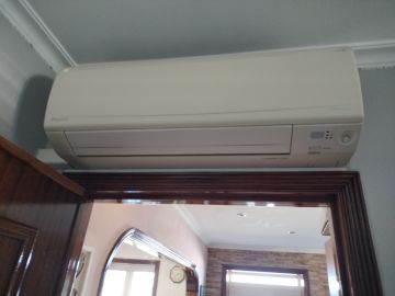 Zentrale Klimaanlage reparieren