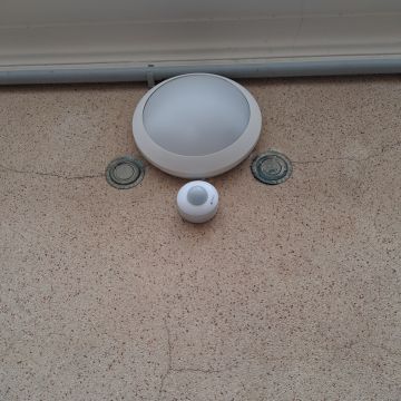 ELASTIC TOMORROW - Loures - Ventilator montieren