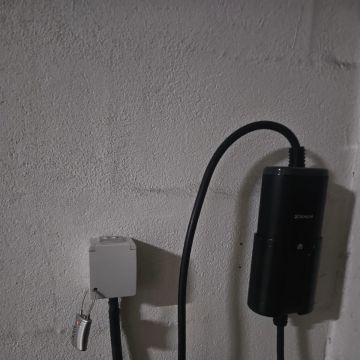 Fábio Guimarães - Matosinhos - Instalação de Lâmpada