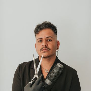 Michael Richard Hairstilyst - Albufeira - Event Hair Styling
