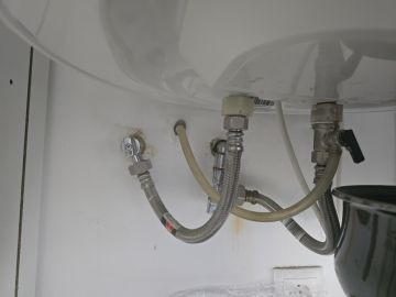 Water Heater Repair Specialist
