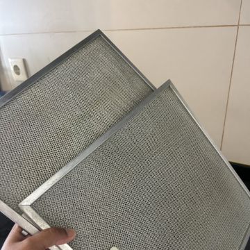 Bruna Romano Cleaning - Portimão - Ventilator montieren