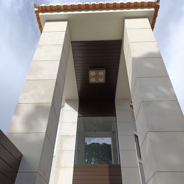 LuxProPaint - Olhão - Railing Repair