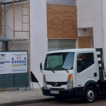Miguel Alexandre & André Alexandre Branca - Construções, lda - Elvas - Instalación de jacuzzis y spa