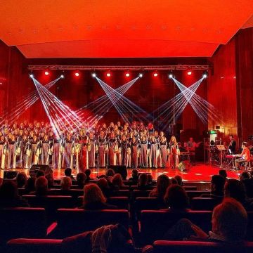 Palco Singular Audiovisuais - Odivelas - Alquiler de equipos de sonido para eventos