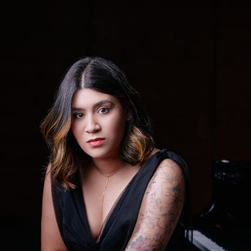 Jennifer Alexandra - Aveiro - Harmonica Lessons