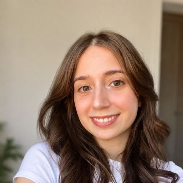 Babysitter com experiência e paixão pela infância 🌈 - Matosinhos - Babysitting