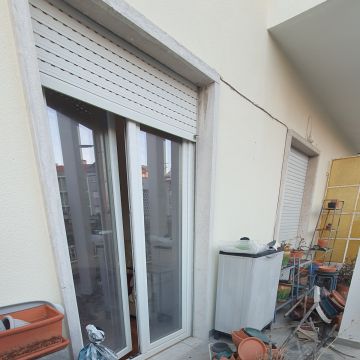 Alemão Transportes - Montijo - Bathroom Remodel