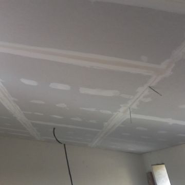 Amine work - Odivelas - Limpeza ou Manutenção de Piscina