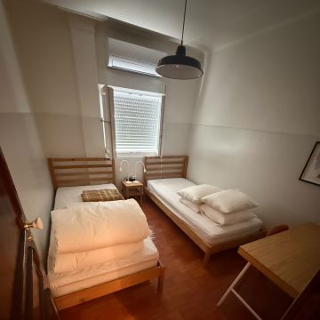 RJ360 Construção e Recuperação LDA - Castelo Branco - Badsanierung