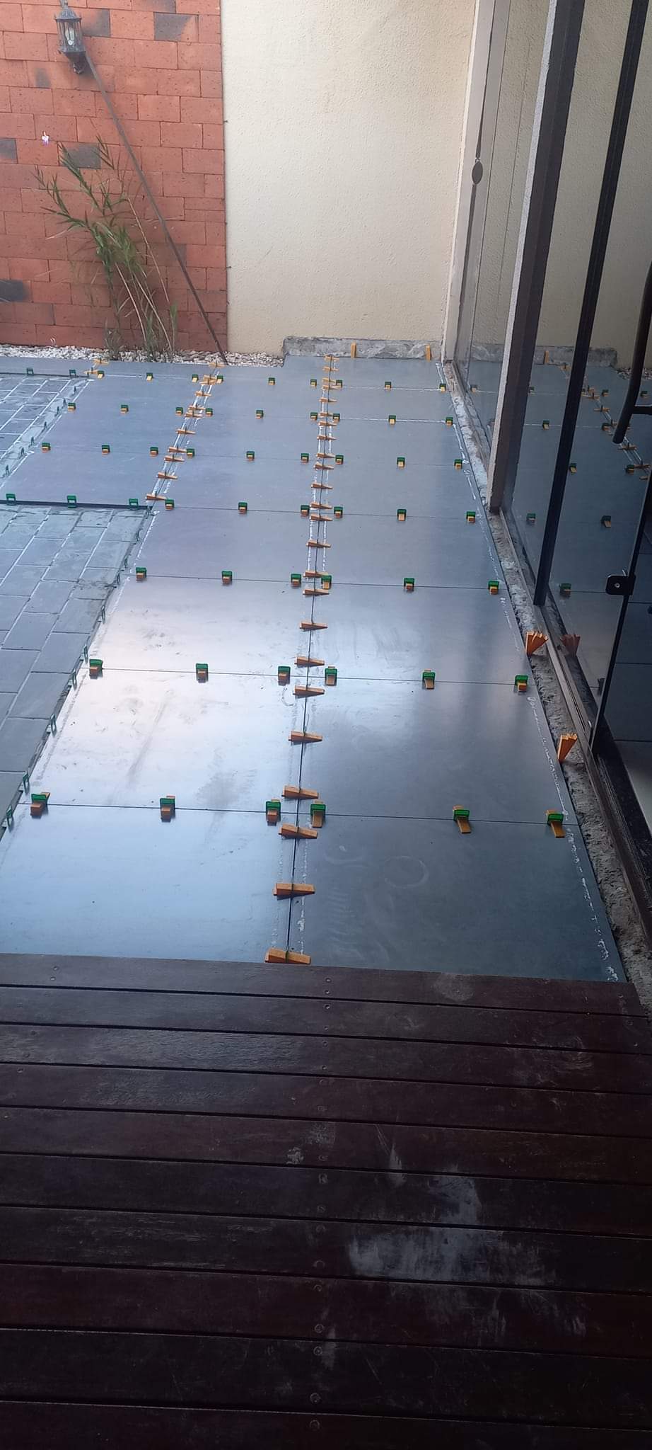 Phenomenal - Construção e Remodelação - Barreiro - Concrete Flooring Installation