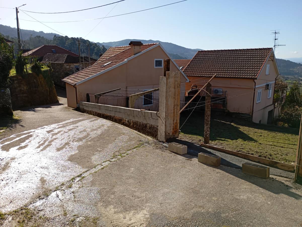 alexmultiservicos - Ponte de Lima - Roof Cleaning