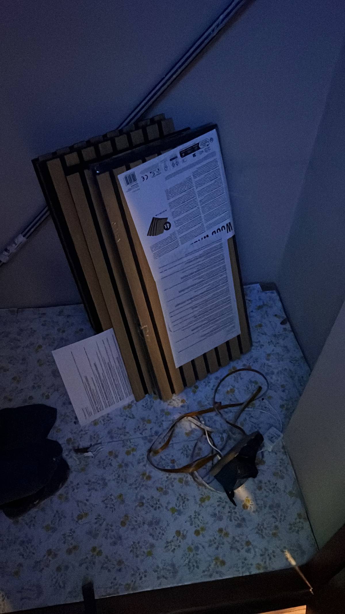 ESPECIALISTA: Manutenção e remodelação de casas; Construção de Estruturas interiores e exteriores, Aplicação de Piso Flutuante, Pintura, Limpeza Geral - Porto - Nettoyage de stores
