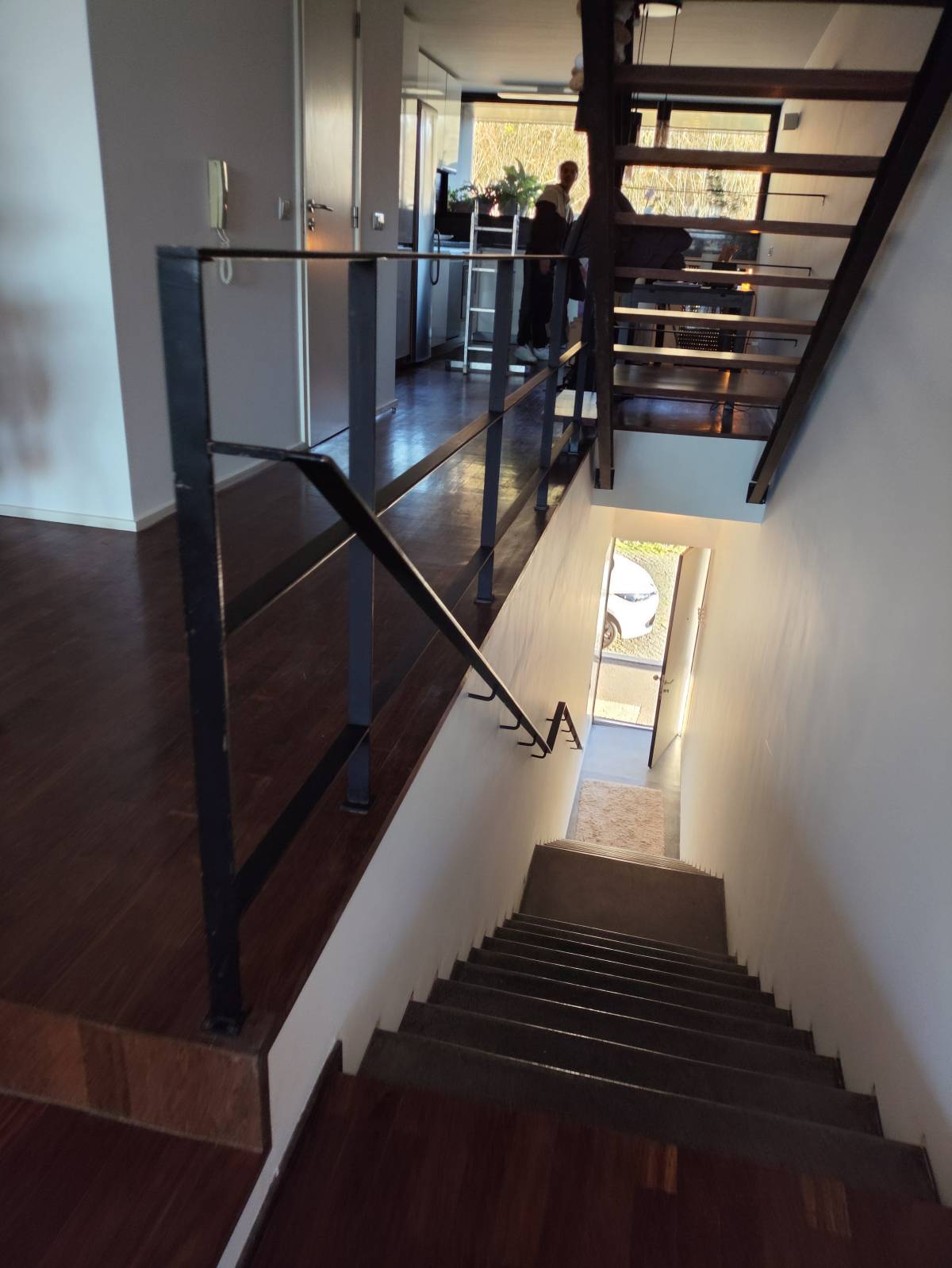 Gilson Moraes - Braga - Instalação de Escadas