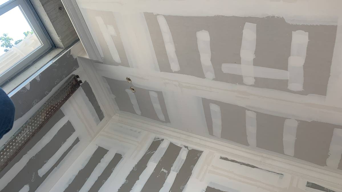 DRYWALL LOGIC - Porto - Stone or Tile Flooring Installation
