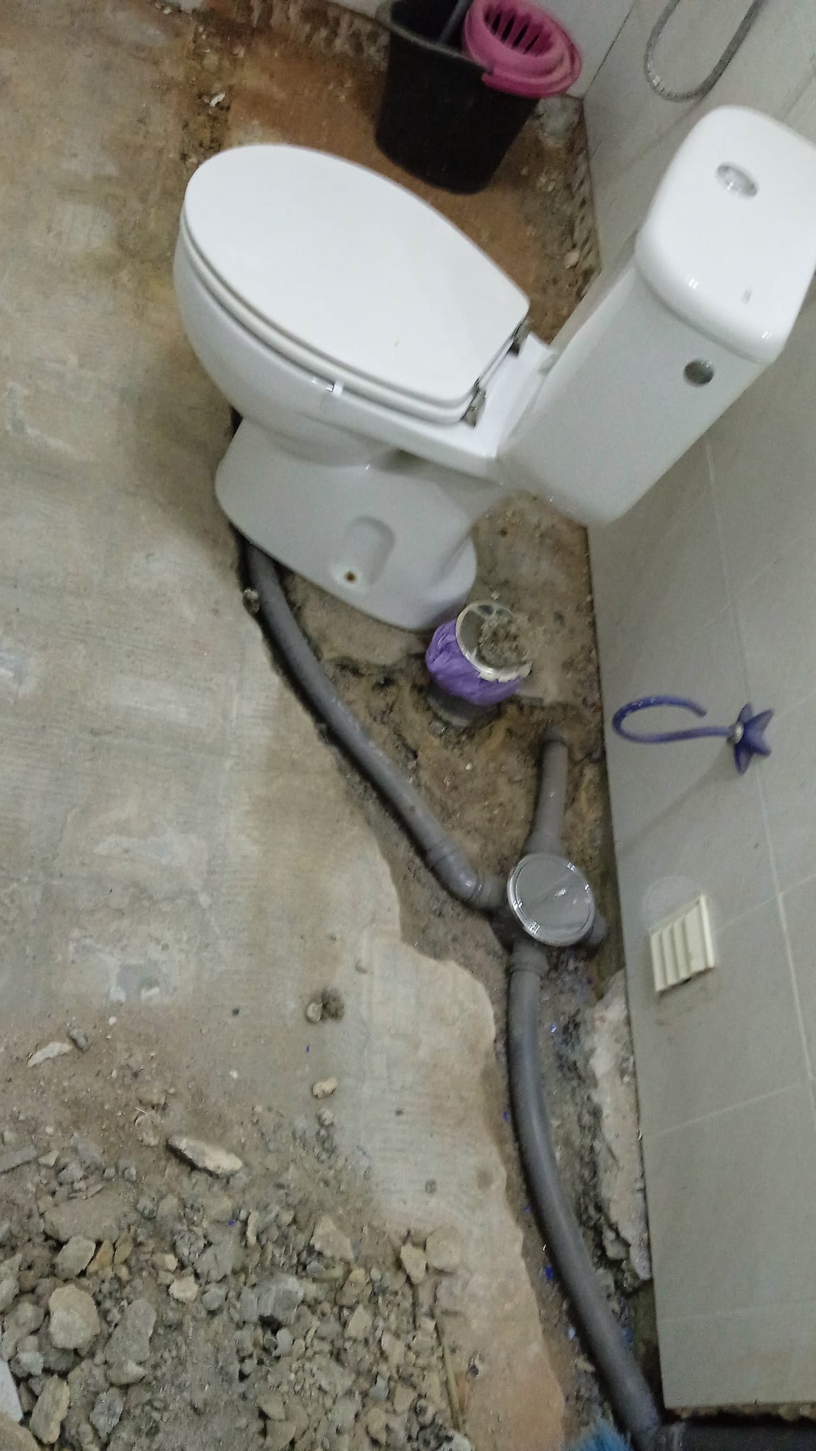 Adaptacordo Remodelações - Loures - Floor Tiling