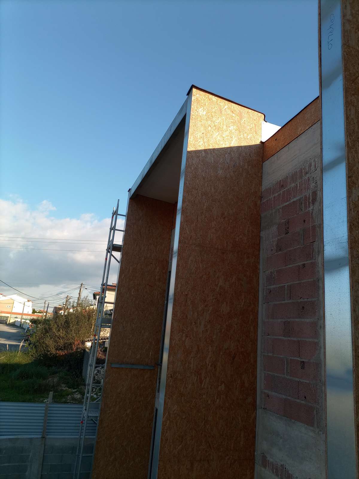 Dinis - Águeda - Roofing
