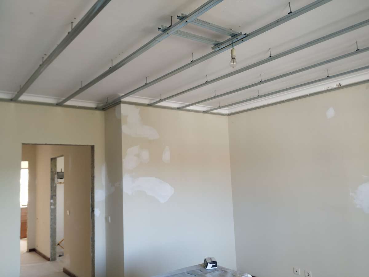 Alexandre Dias - Amarante - Fireplace and Chimney Installation