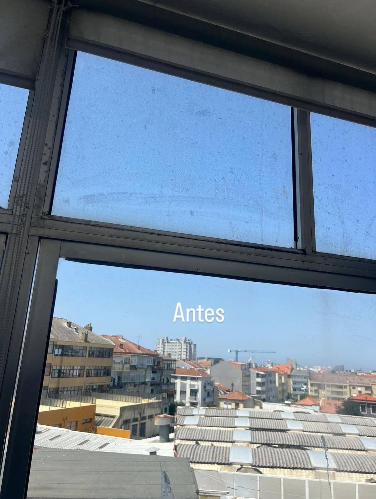 ESPECIALISTA: Manutenção e remodelação de casas; Construção de Estruturas interiores e exteriores, Aplicação de Piso Flutuante, Pintura, Limpeza Geral - Porto - Rasenpflege - Kompletter Rundum-Service