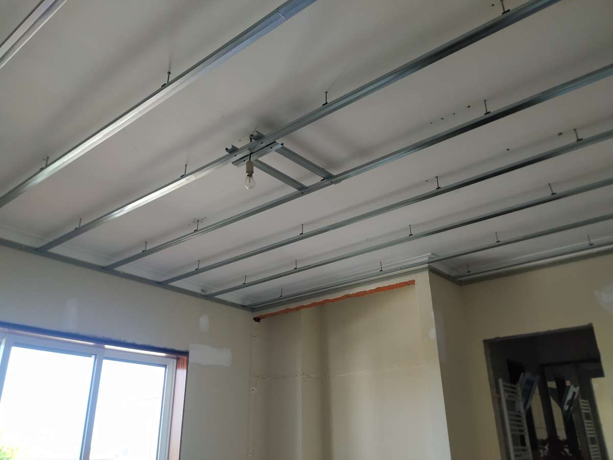 Alexandre Dias - Amarante - Railing Installation or Remodel
