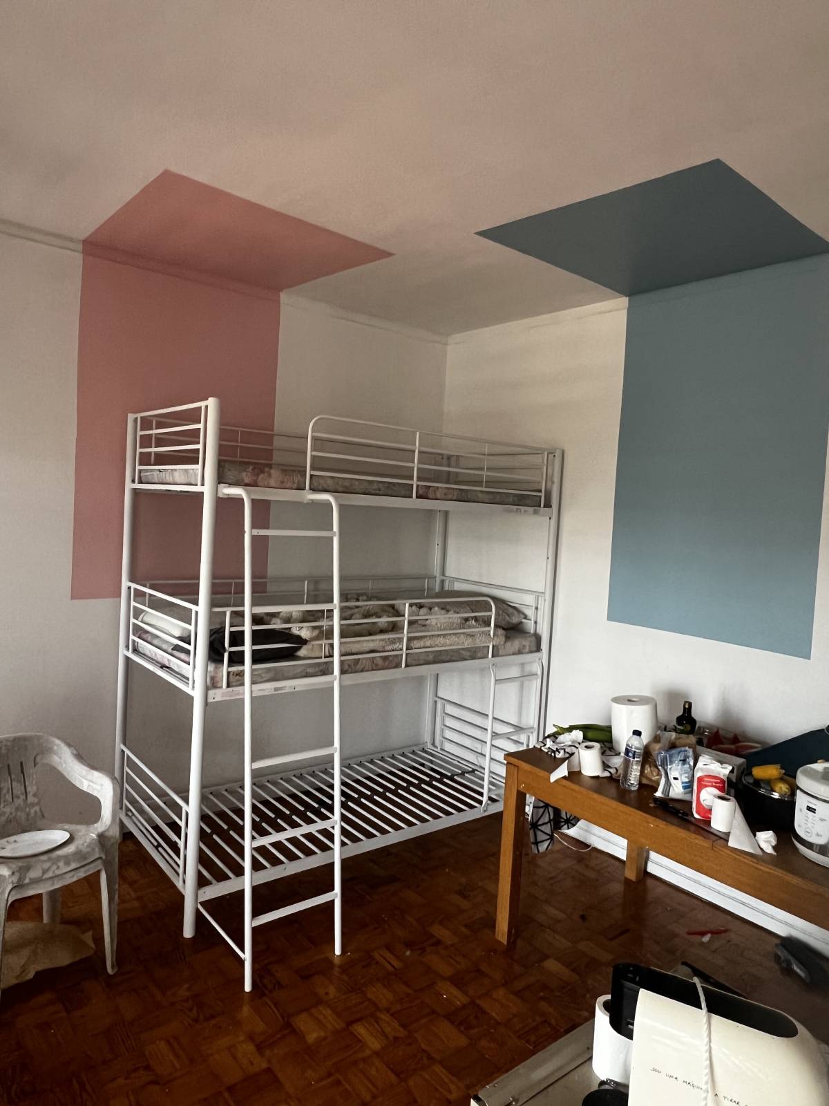 ESPECIALISTA: Manutenção e remodelação de casas; Construção de Estruturas interiores e exteriores, Aplicação de Piso Flutuante, Pintura, Limpeza Geral - Porto - Enlèvement de souches d’arbres