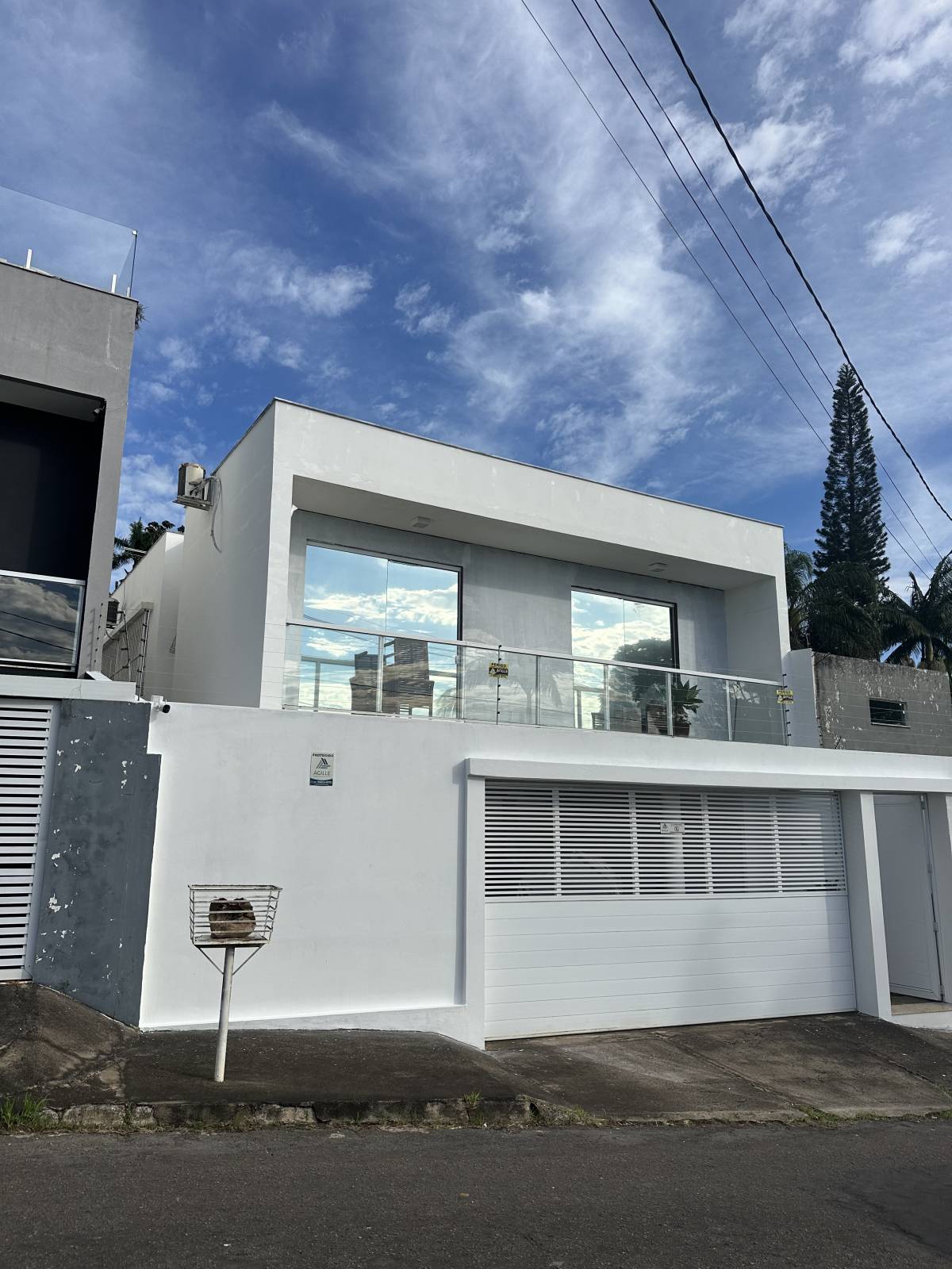 Henrique Martins - Santa Maria da Feira - Instalação de Alcatifa
