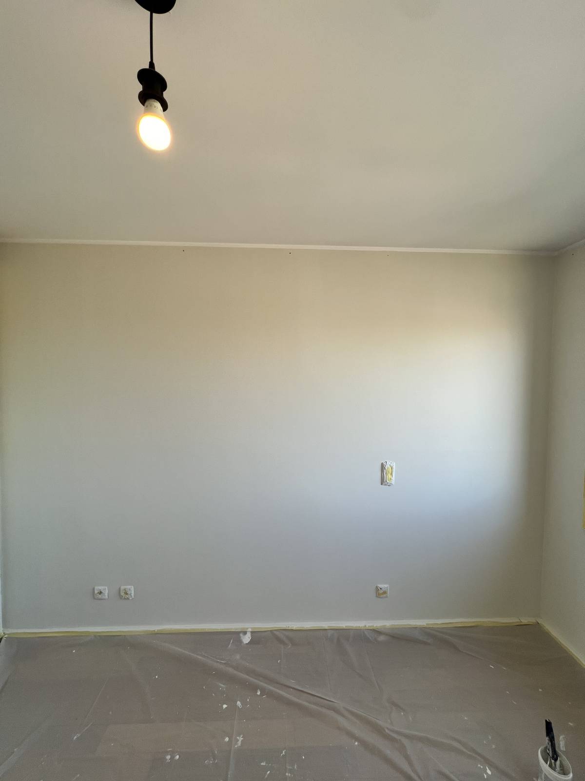 ESPECIALISTA: Manutenção e remodelação de casas; Construção de Estruturas interiores e exteriores, Aplicação de Piso Flutuante, Pintura, Limpeza Geral - Porto - Asbestsanierung