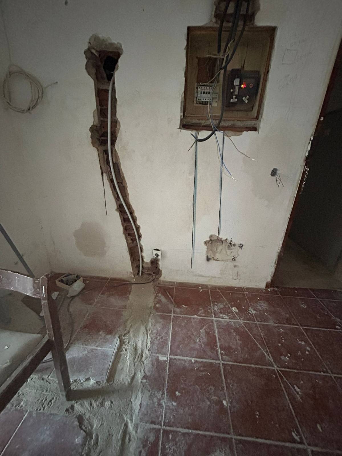 Phenomenal - Construção e Remodelação - Barreiro - Home Remodeling