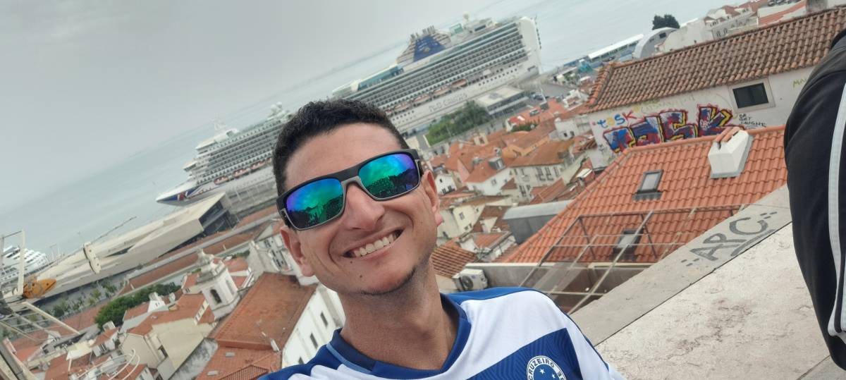 Gustavo Aguilar - Cartaxo - Caulking