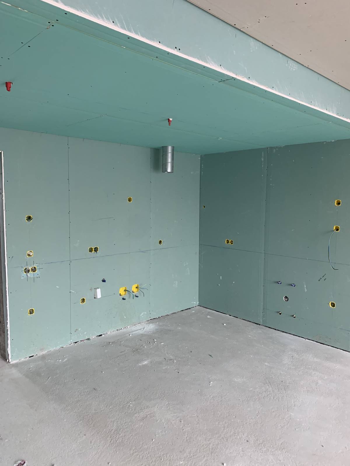 João Neto - Loulé - Drywall Installation and Hanging