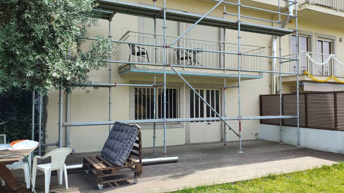 Gilson Moraes - Braga - Limpeza de Tapete