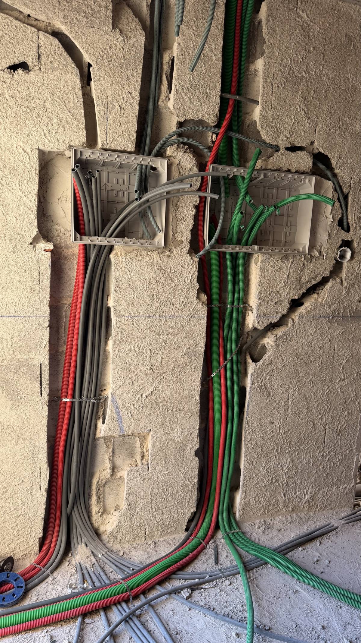 Pedro Alves Eletricidade - Ourém - Installation de ventilateur