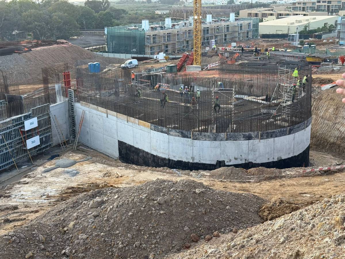 Phenomenal - Construção e Remodelação - Barreiro - Flooring