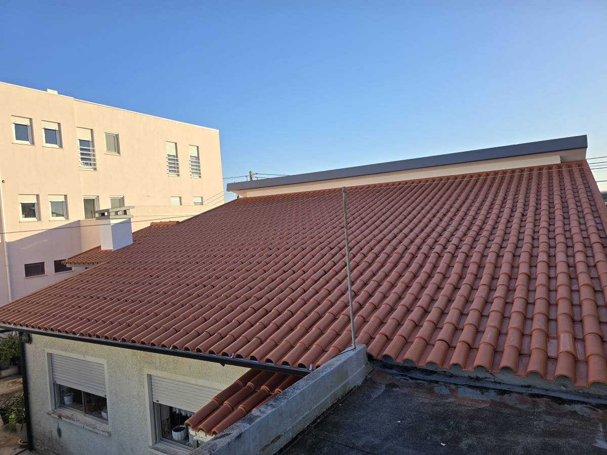 Carlos Ferreira - Póvoa de Varzim - Pintura Exterior