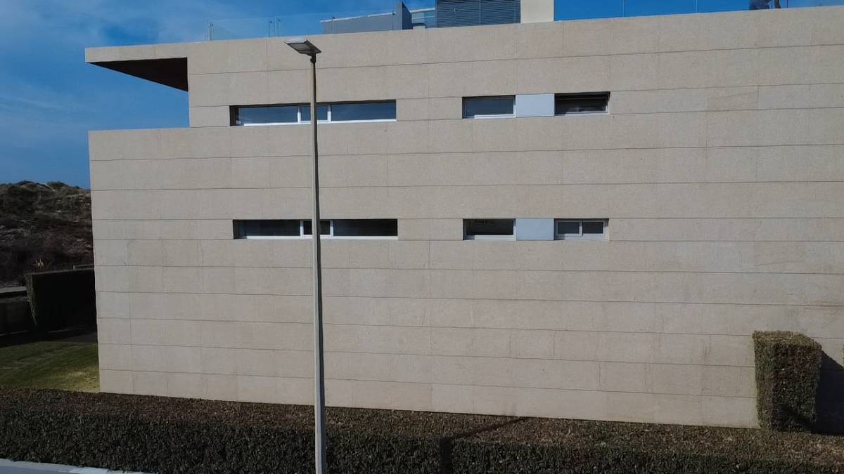 Carlos Ferreira - Póvoa de Varzim - Pintura de Prédios