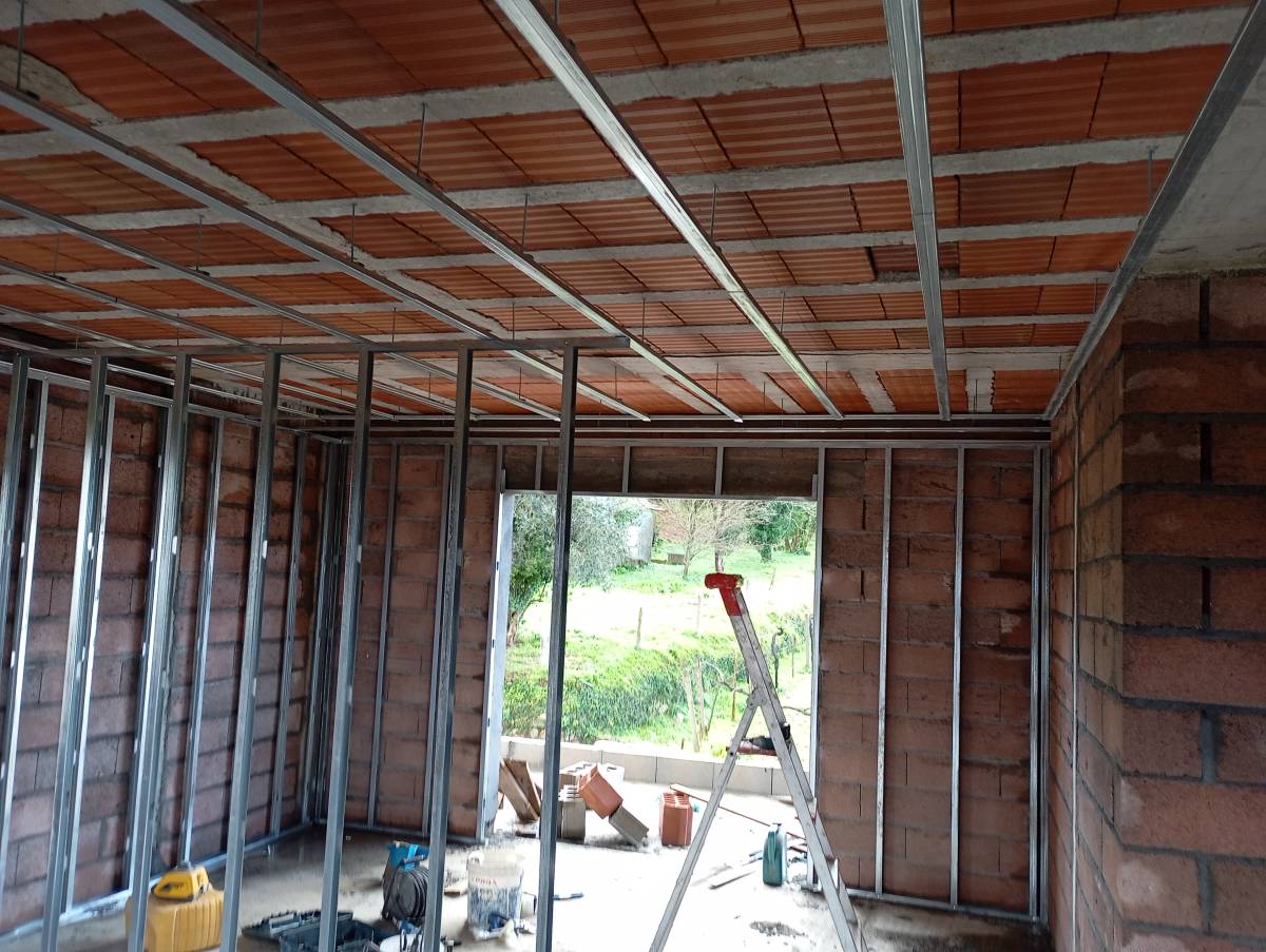 alexmultiservicos - Ponte de Lima - Siding Installation, Repair, or Removal