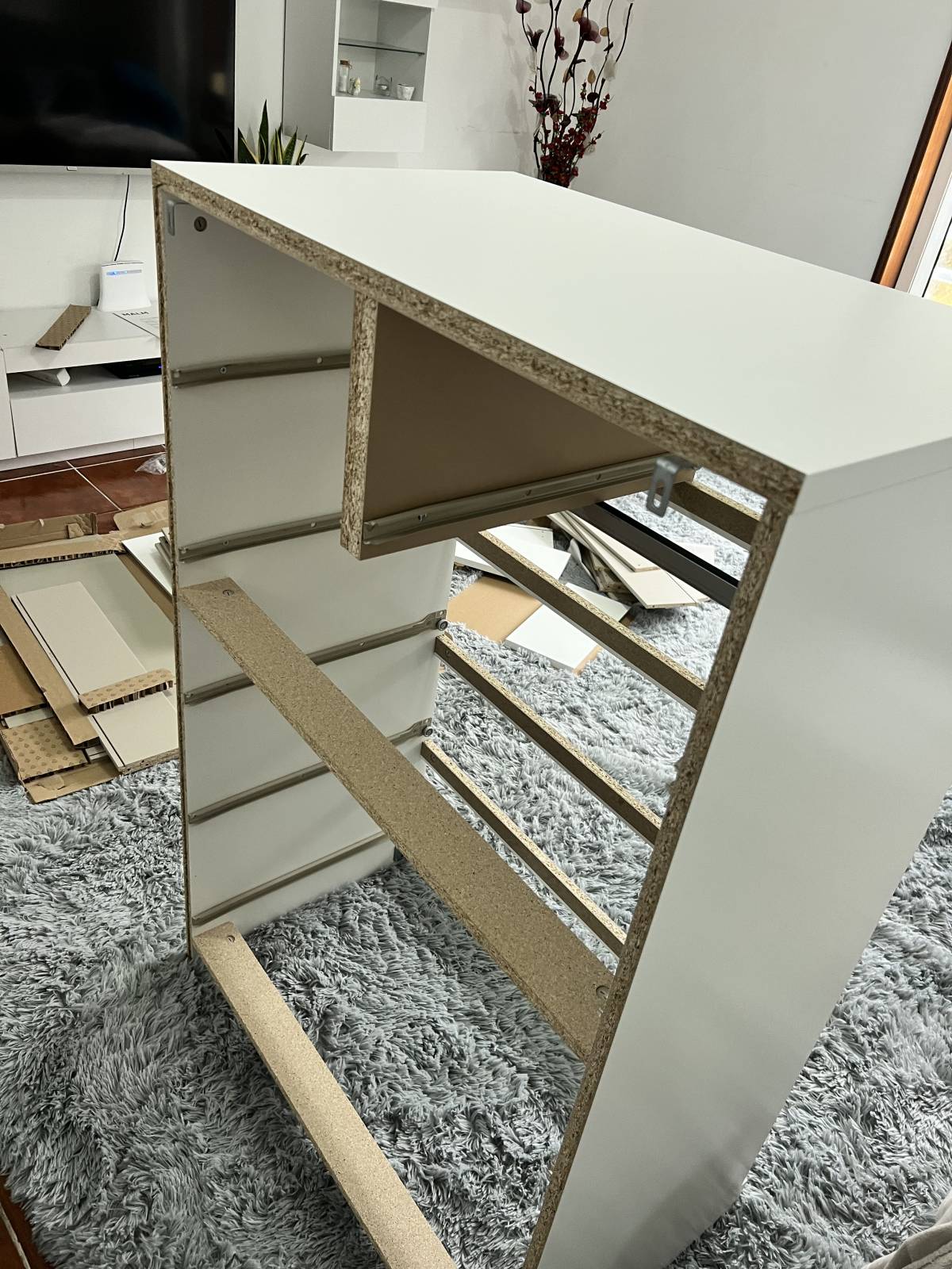 ESPECIALISTA: Manutenção e remodelação de casas; Construção de Estruturas interiores e exteriores, Aplicação de Piso Flutuante, Pintura, Limpeza Geral - Porto - Reinigung von Jalousien