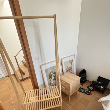 Eli Cardoso - Leiria - Suspensão de Quadros e Instalação de Arte