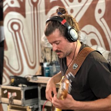 Saric Tosar - Cascais - Guitar Lessons