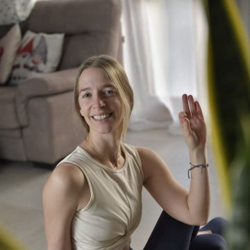 Anna Vaccari - Amadora - Prenatal Yoga