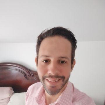 Leandro Meneses - Vila Nova de Gaia - Montagem de Berço